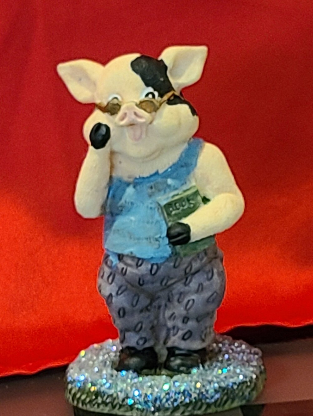 Little Cute Pig Knick Knack Collectible Pigs